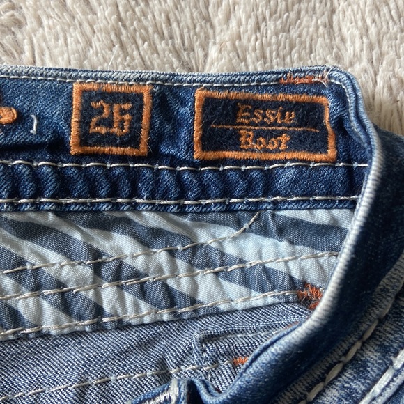 Rock Revival Jeans - Picture 6 of 8